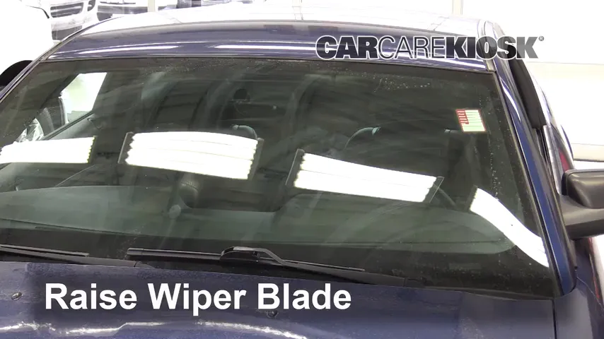 2007 Ford Mustang GT 4.6L V8 Coupe Windshield Wiper Blade (Front) Replace Wiper Blades